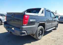 2005 CHEVROLET AVALANCHE 1500 LS