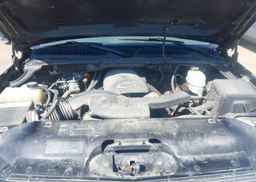 2005 CHEVROLET AVALANCHE 1500 LS