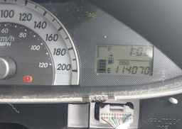 2008 TOYOTA YARIS