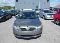 2012 KIA FORTE 2.0L LX