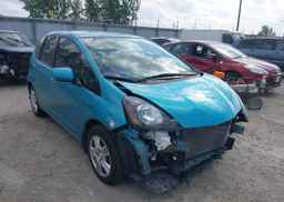 2013 HONDA FIT LX