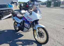 1987 HONDA XL600 V
