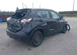 2019 NISSAN KICKS S