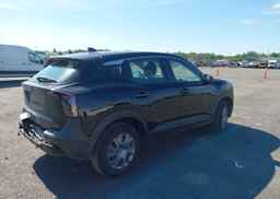 2025 NISSAN KICKS S