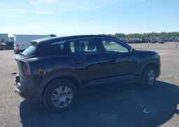 2025 NISSAN KICKS S