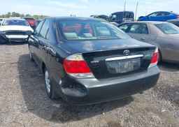 2005 TOYOTA CAMRY LE