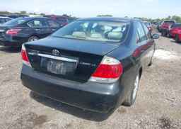2005 TOYOTA CAMRY LE