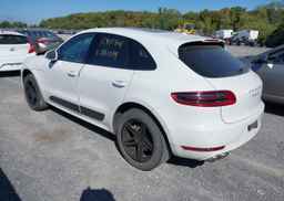 2016 PORSCHE MACAN