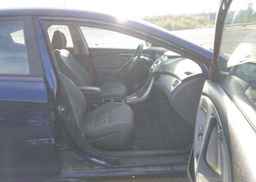 2013 HYUNDAI ELANTRA GL