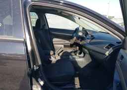 2013 MITSUBISHI lancer se