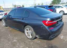 2016 BMW 750 XI