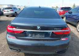 2016 BMW 750 XI