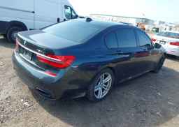 2016 BMW 750 XI