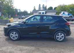 2021 NISSAN KICKS S
