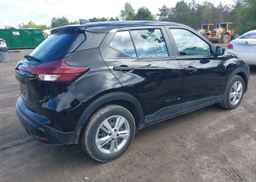 2021 NISSAN KICKS S
