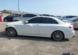 2015 MERCEDES-BENZ C400 4MATIC 4DR