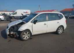 2009 KIA RONDO