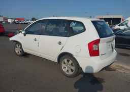 2009 KIA RONDO