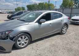 2015 MAZDA MAZDA3