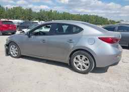 2015 MAZDA MAZDA3
