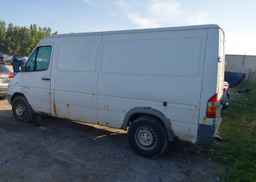 2005 DODGE SPRINTER VAN 2500