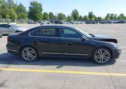 2017 VOLKSWAGEN PASSAT