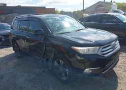 2011 TOYOTA HIGHLANDER LIMITED