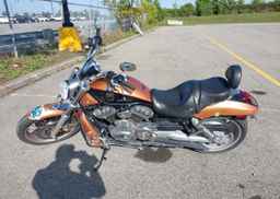 2008 HARLEY-DAVIDSON VRSCAW 105TH ANNIVERSARY EDITION