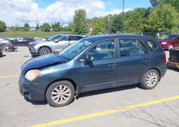 2011 KIA RONDO