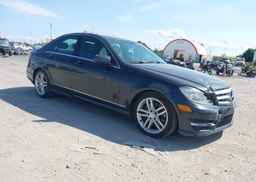2013 MERCEDES-BENZ C 300 4MATIC