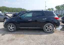 2011 NISSAN MURANO LE