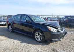 2013 SUBARU LEGACY 2.5I LIMITED