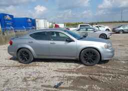 2013 DODGE AVENGER