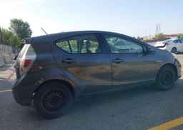 2014 TOYOTA Prius c