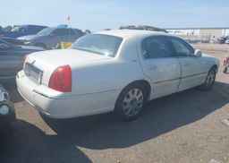 2004 LINCOLN TOWN CAR ULTIMATE