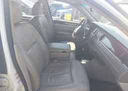 2004 LINCOLN TOWN CAR ULTIMATE