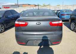 2014 KIA RIO