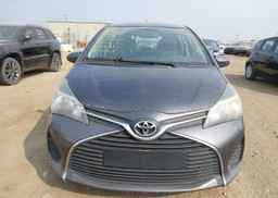 2015 TOYOTA YARIS LE