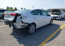 2017 KIA FORTE EX