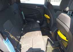 2018 HYUNDAI TUCSON BASE 2.0L