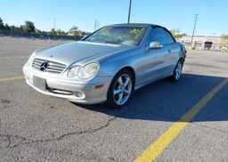 2005 MERCEDES-BENZ CLK 320