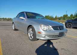 2005 MERCEDES-BENZ CLK 320