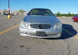 2005 MERCEDES-BENZ CLK 320