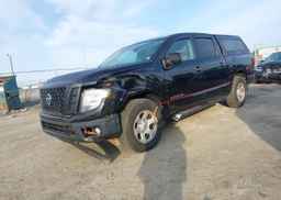 2018 NISSAN TITAN PLATINUM