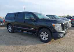 2018 NISSAN TITAN PLATINUM
