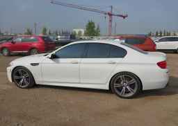 2013 BMW M5