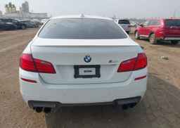 2013 BMW M5