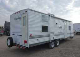 2005 FOREST RIVER cherokee