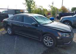 2016 VOLKSWAGEN PASSAT