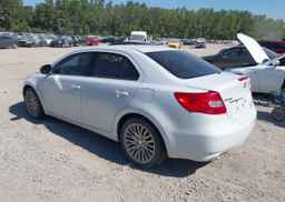 2011 SUZUKI KIZASHI SLS